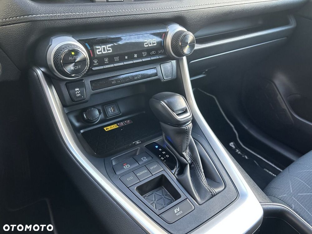 Toyota RAV4 2.5 Hybrid Comfort 4x2 - 19