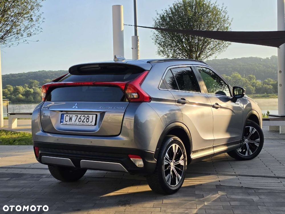 Mitsubishi Eclipse Cross - 39
