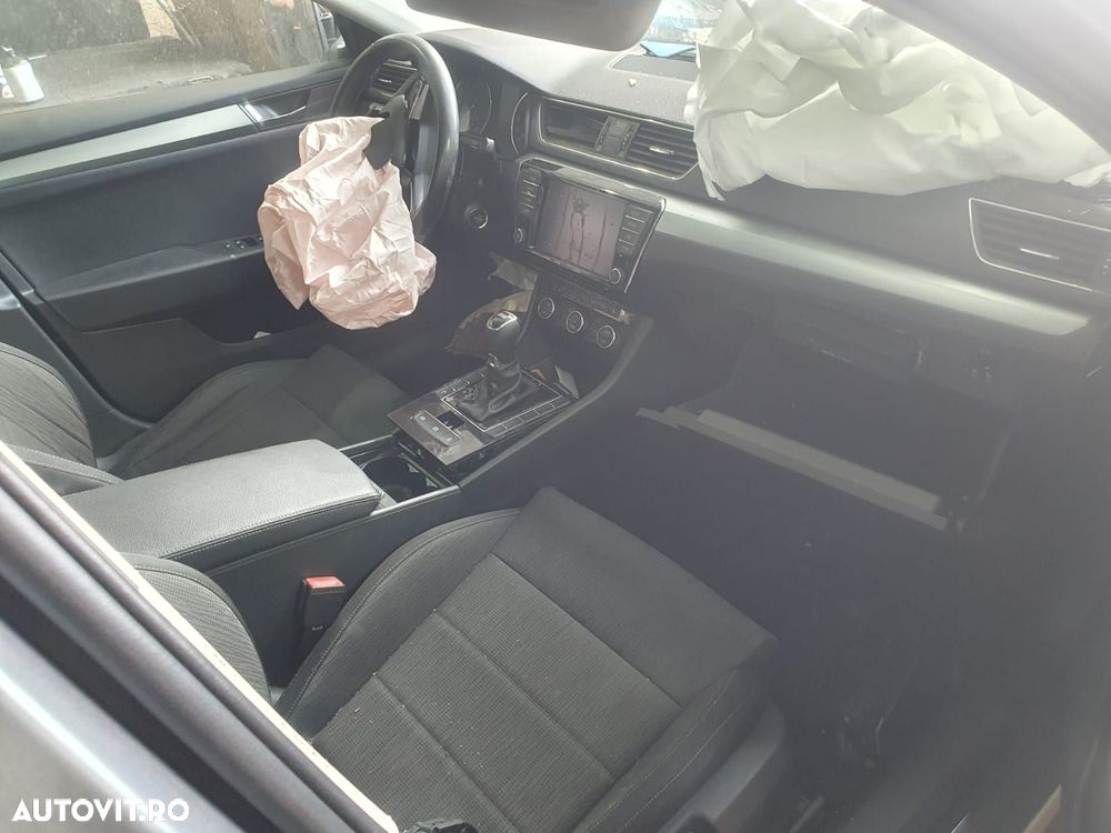 Maner exterior 7p6839885 Skoda Superb 3 [2015 - 2020] 2.0 tdi CRLB - 13