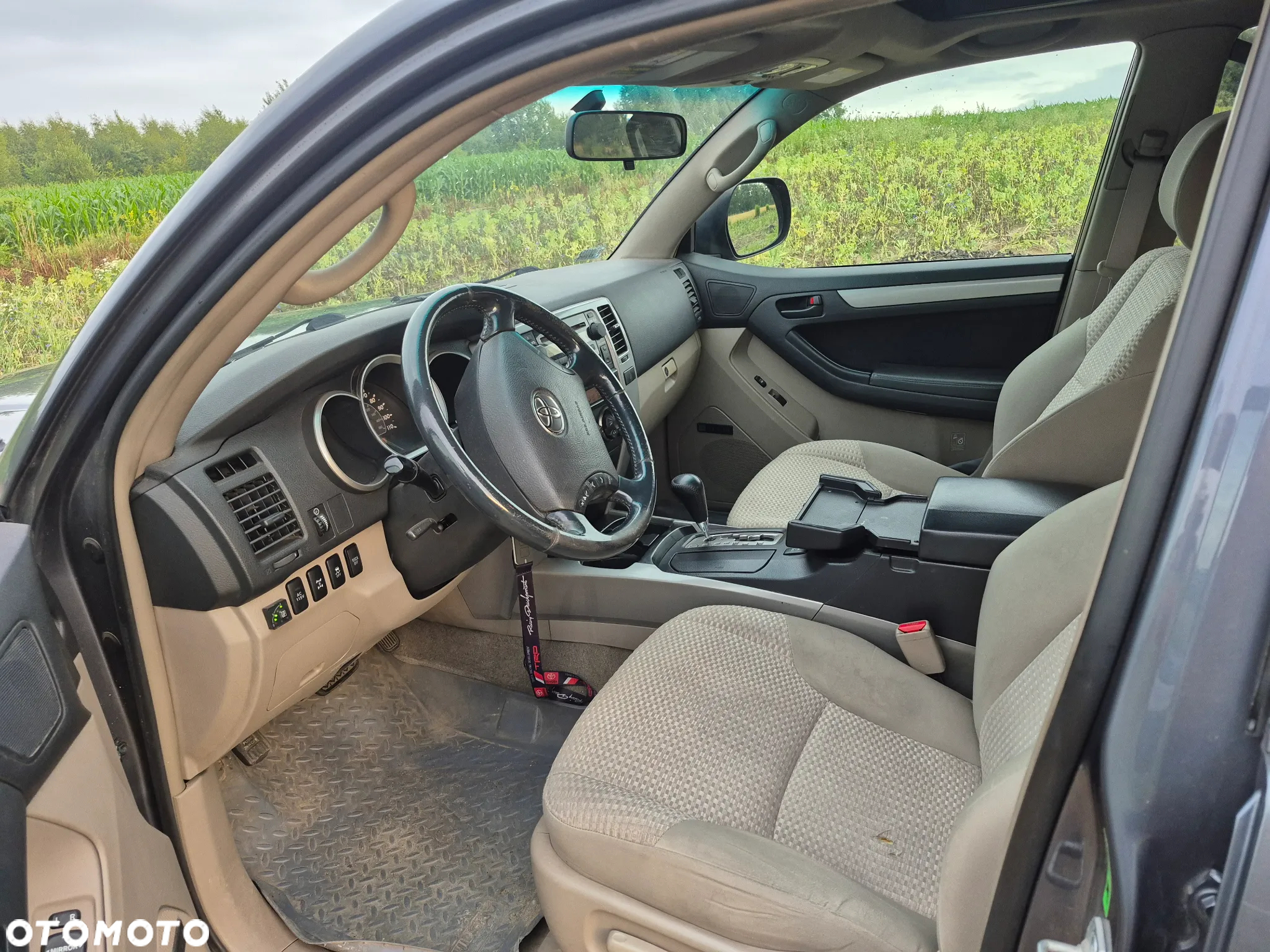 Toyota 4-Runner - 10