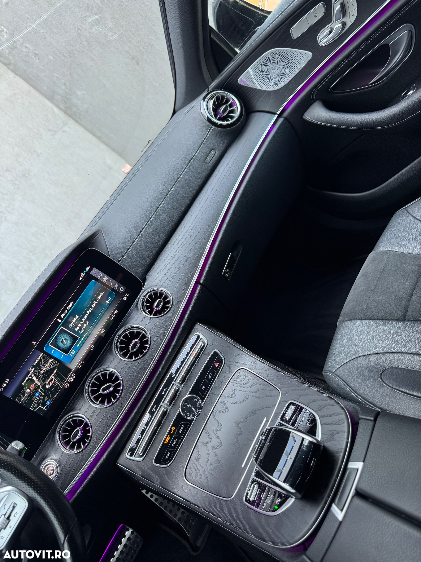 Mercedes-Benz CLS - 27
