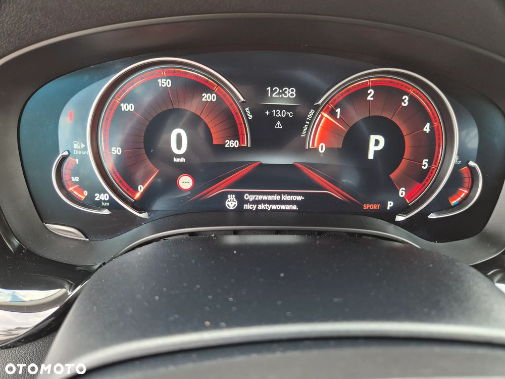 BMW Seria 5 520d xDrive Luxury Line - 10