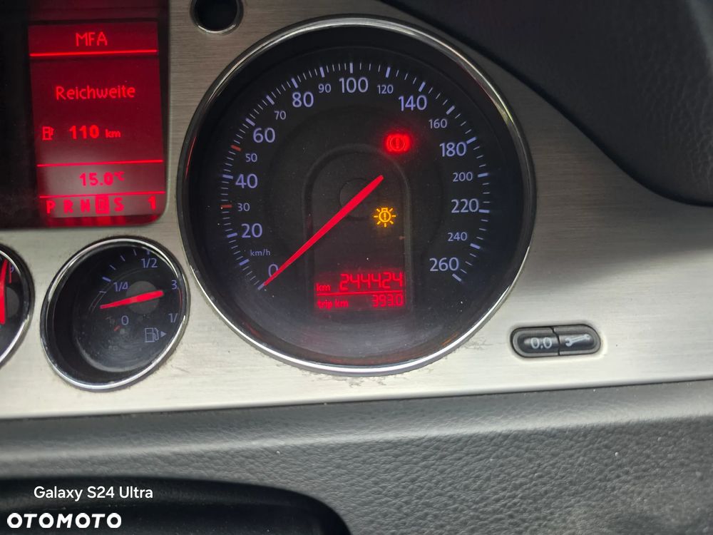 Volkswagen Passat 2.0 TDI Highline DSG - 9