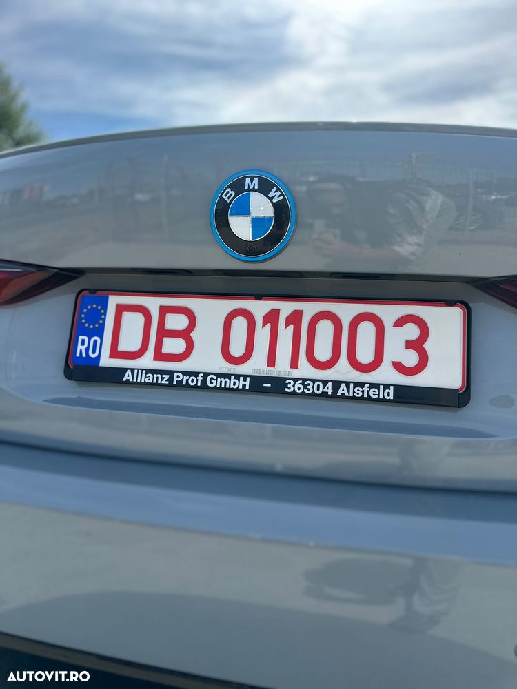 BMW i4 - 12