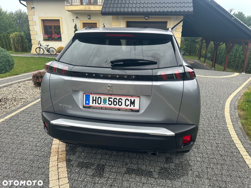 Peugeot 2008 1.2 Pure Tech Allure S&S - 5