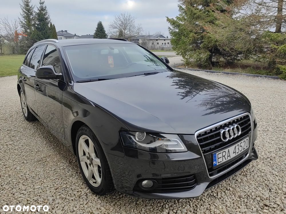 Audi A4 Avant 3.2 FSI Quattro Tiptronic - 8