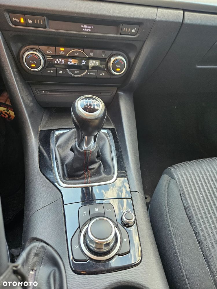 Mazda 3 - 10