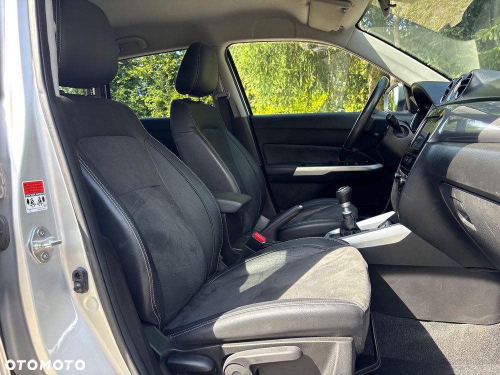 Suzuki Vitara 1.6 DDiS (4x4) Allgrip Comfort+ - 24