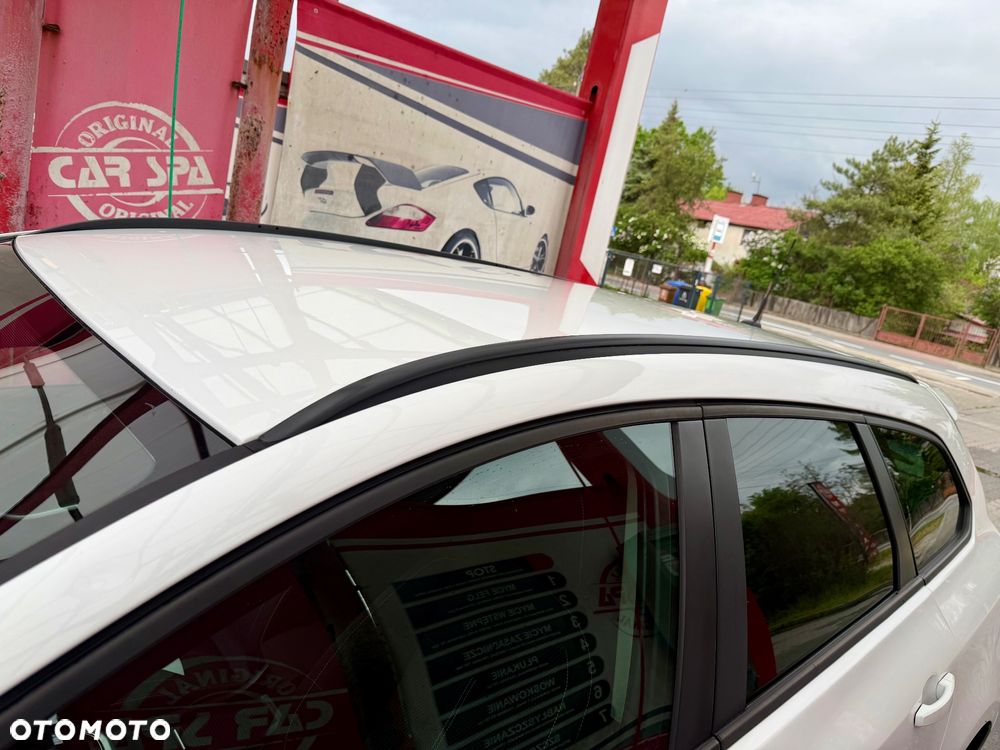 Opel Astra 1.4 Turbo Edition Sport - 29