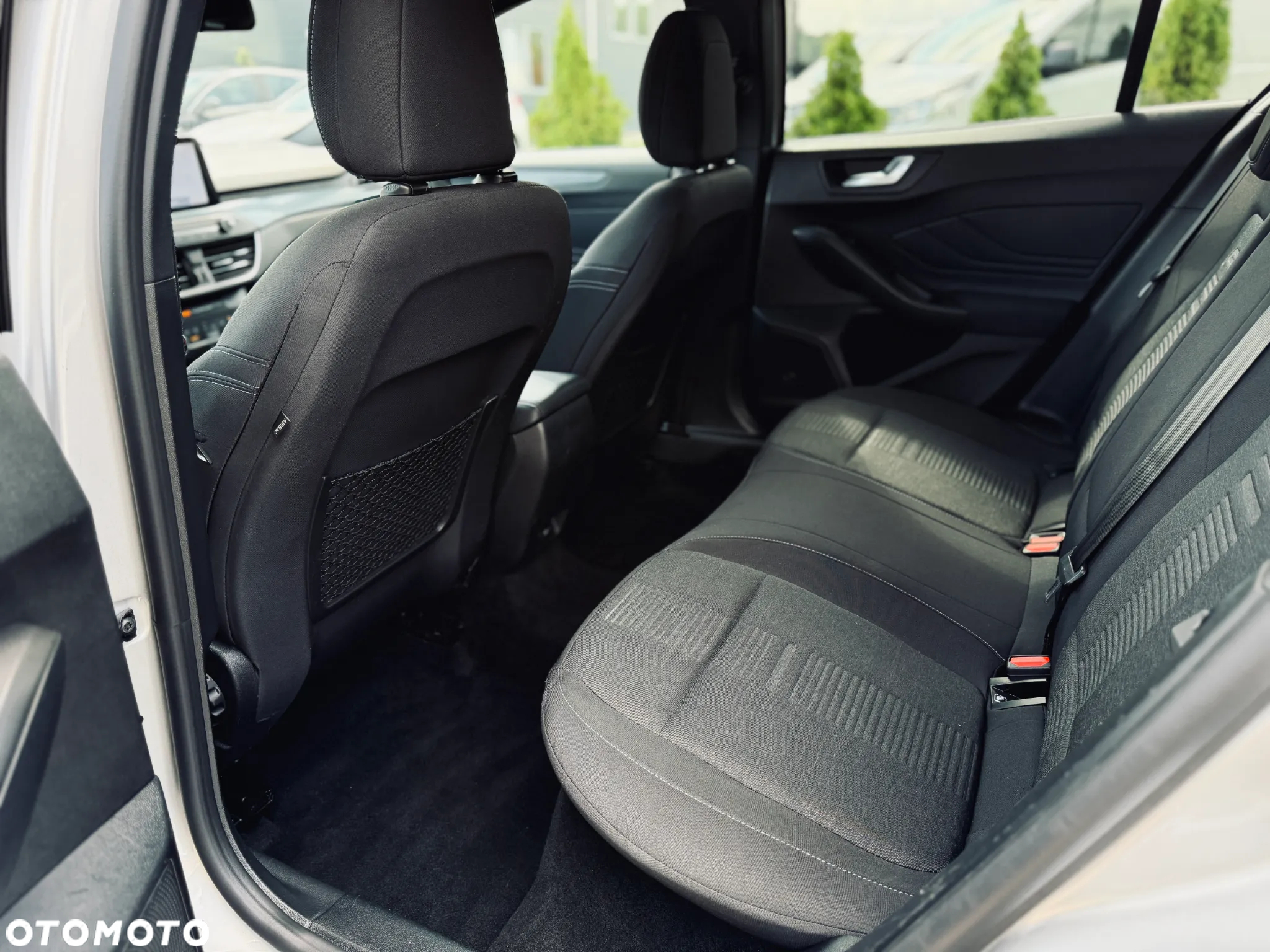 Ford Focus 1.0 EcoBoost Active - 17