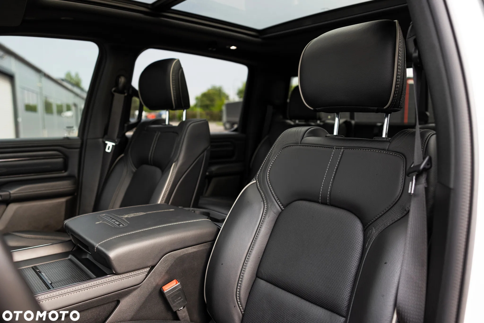 RAM 1500 Crew Cab Limited - 36
