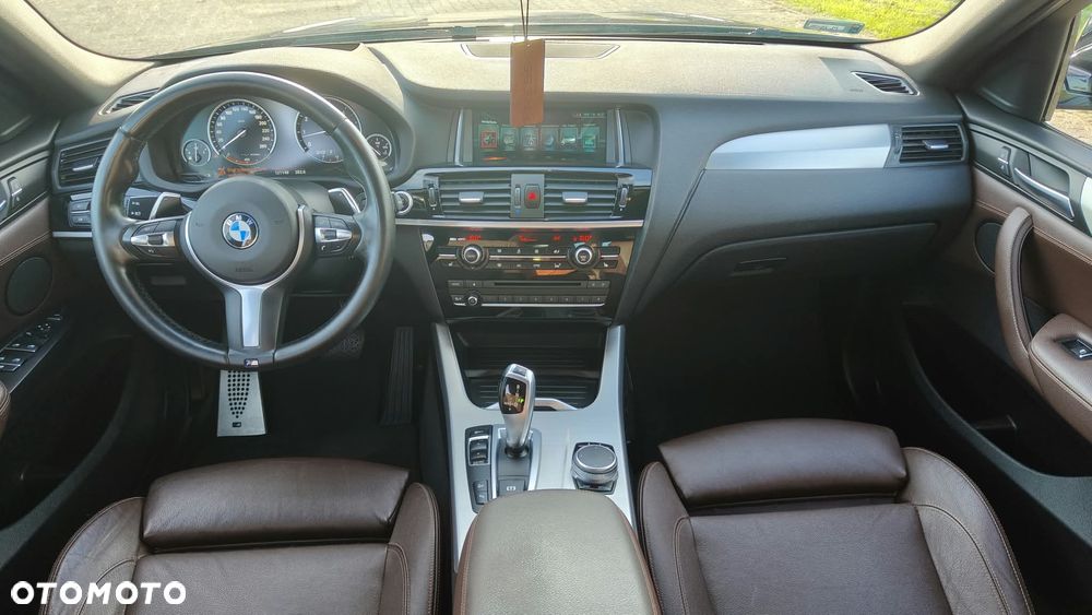 BMW X4 xDrive20i - 16