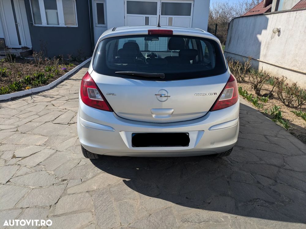 Opel Corsa 1.3 CDTI Cosmo - 4