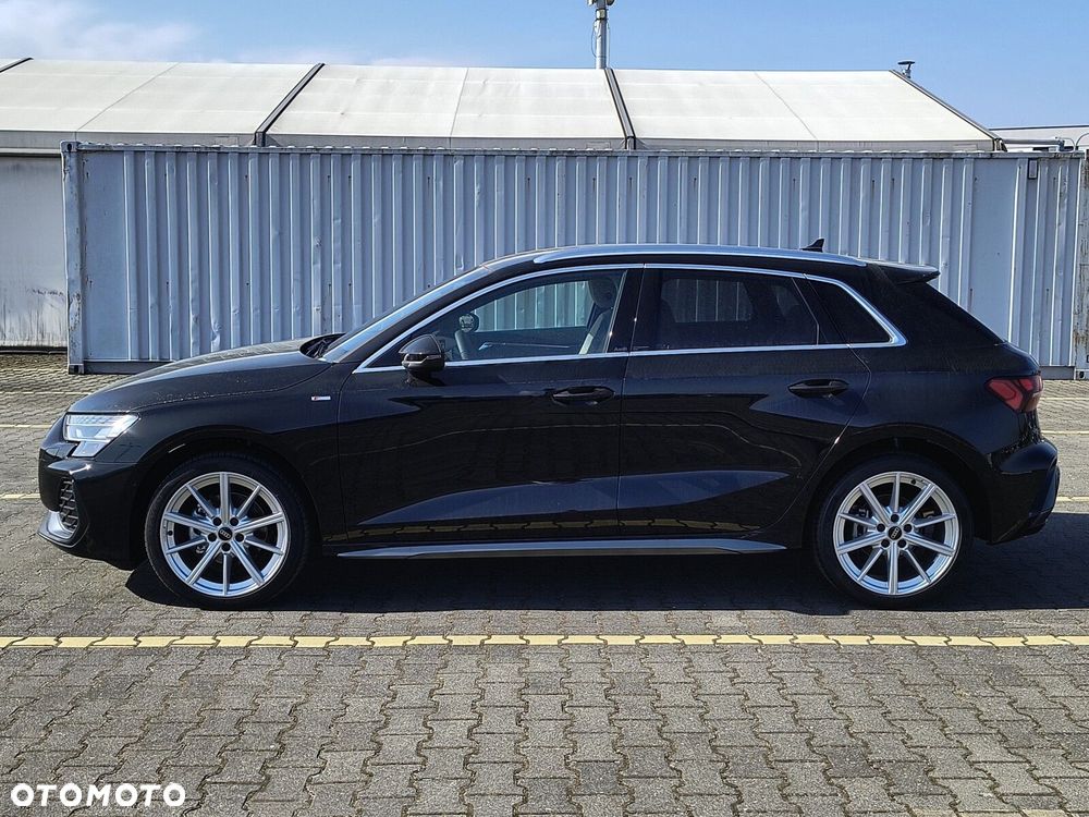 Audi A3 Sportback 2025 photo 4