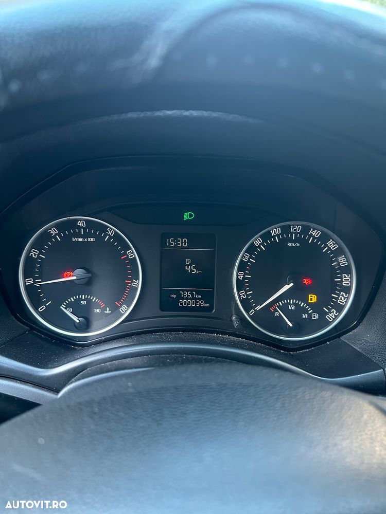 Skoda Octavia 1.4 MPI - 12