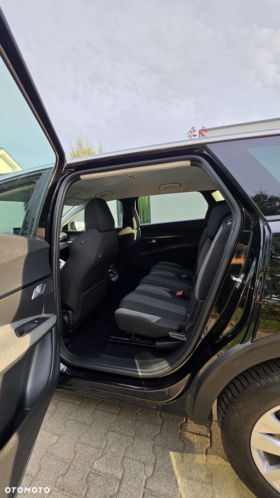 Peugeot 5008 BlueHDI 130 EAT8 Active Pack - 31