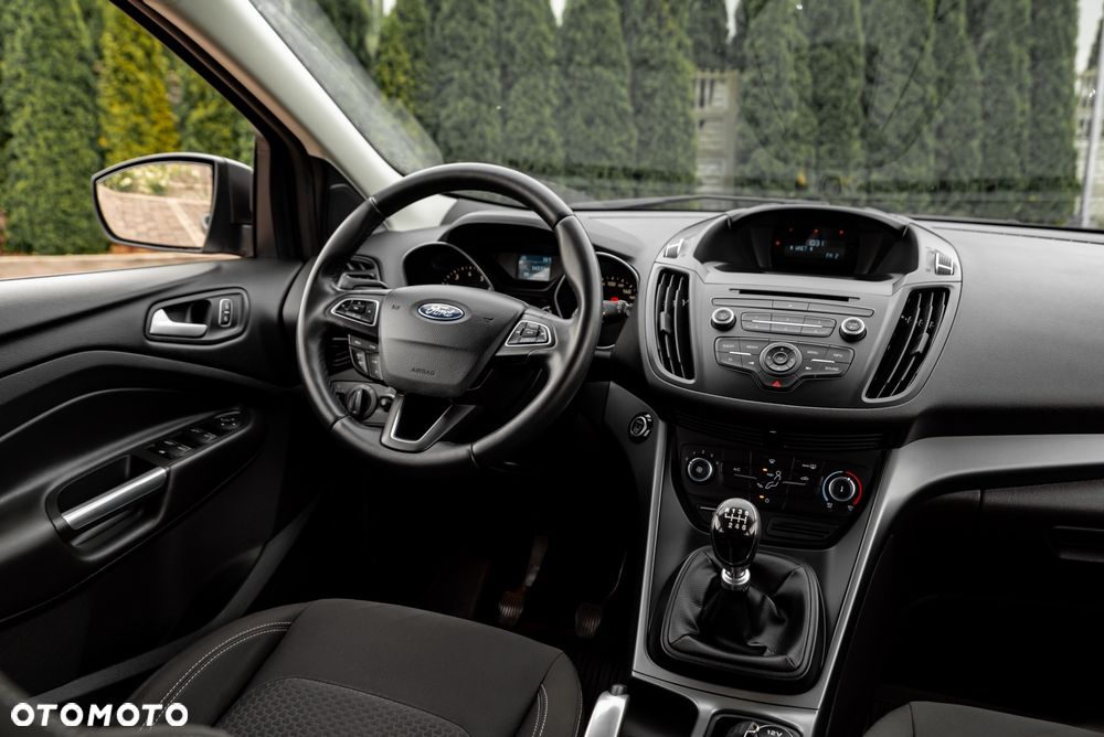 Ford Kuga 1.5 EcoBoost 2x4 Individual - 19