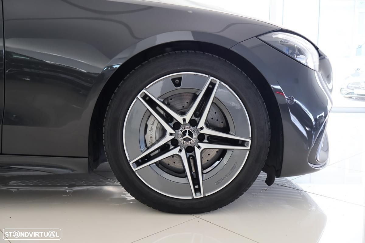 Mercedes-Benz C 300 d AMG Line - 8