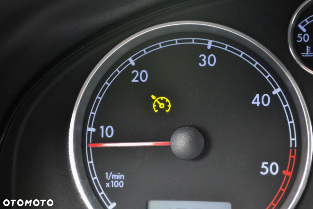 Volkswagen Passat Variant 1.9 TDI Comfortline Tiptr - 23