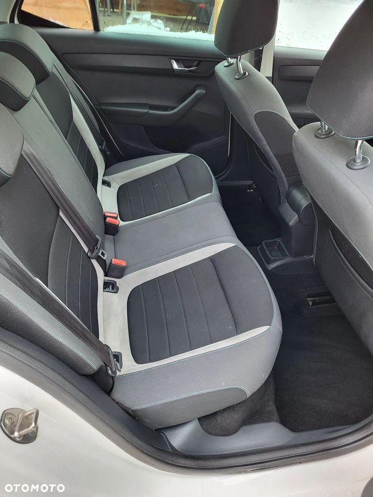 Skoda Fabia 1.0 MPI Ambition - 12