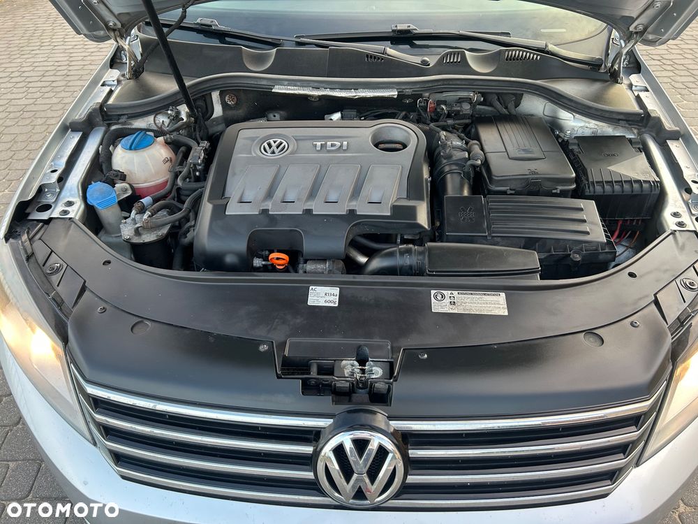 Volkswagen Passat Variant - 13