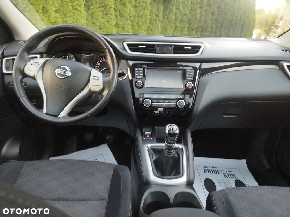 Nissan Qashqai - 23