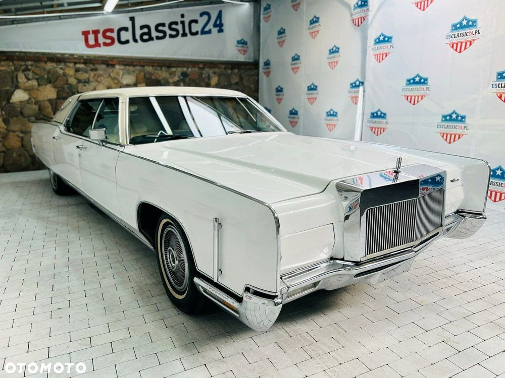 Lincoln Continental - 22