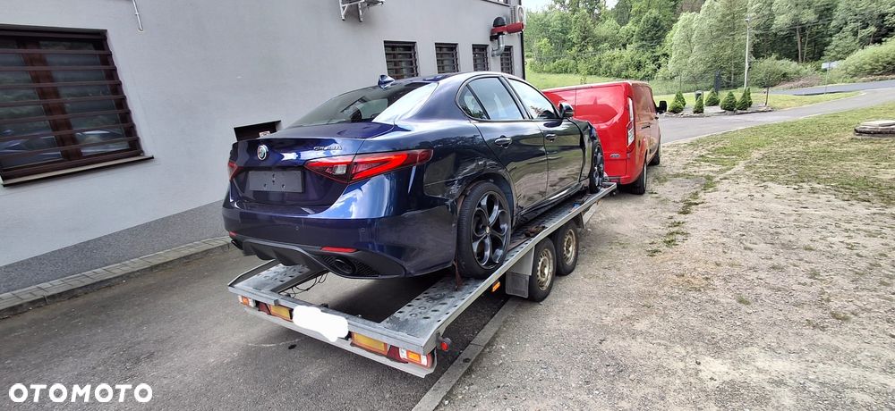 Alfa Romeo Giulia 2.2 D Turbo Veloce Q4 - 2