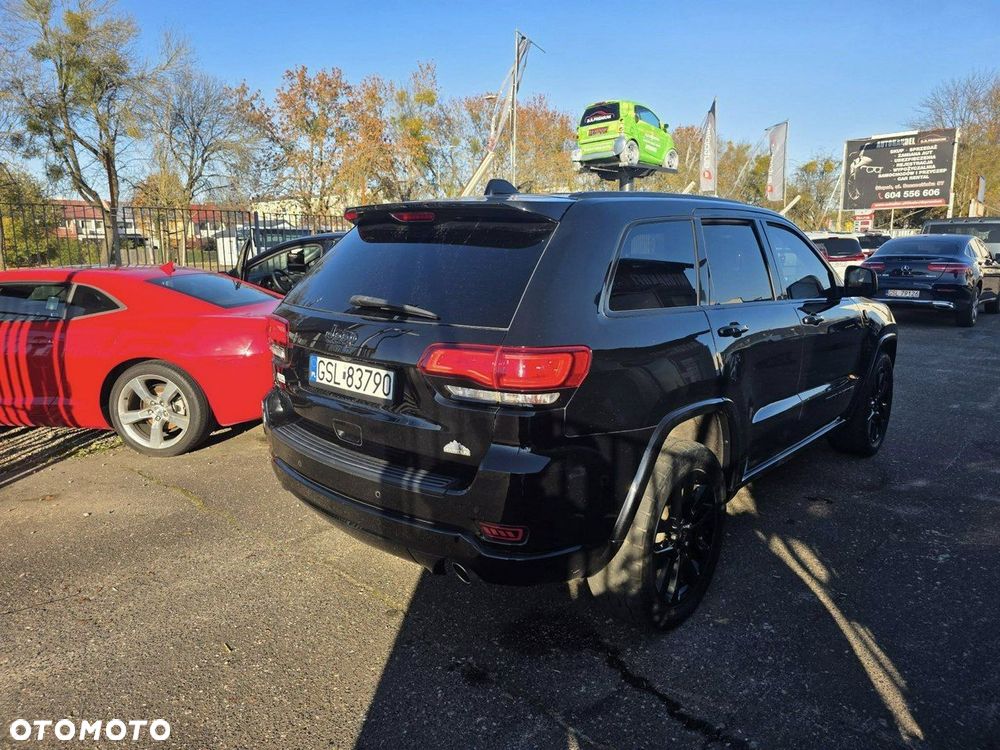 Jeep Grand Cherokee - 4