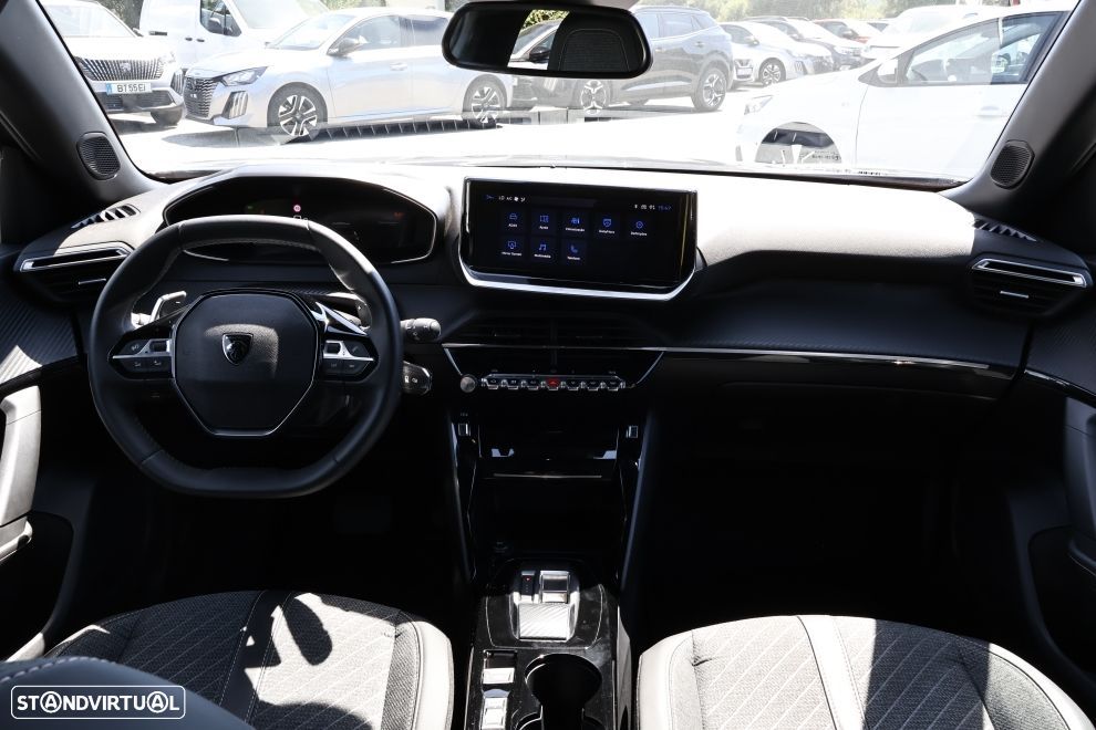 Peugeot 2008 1.2 Hybrid Allure e-DCS6 - 11