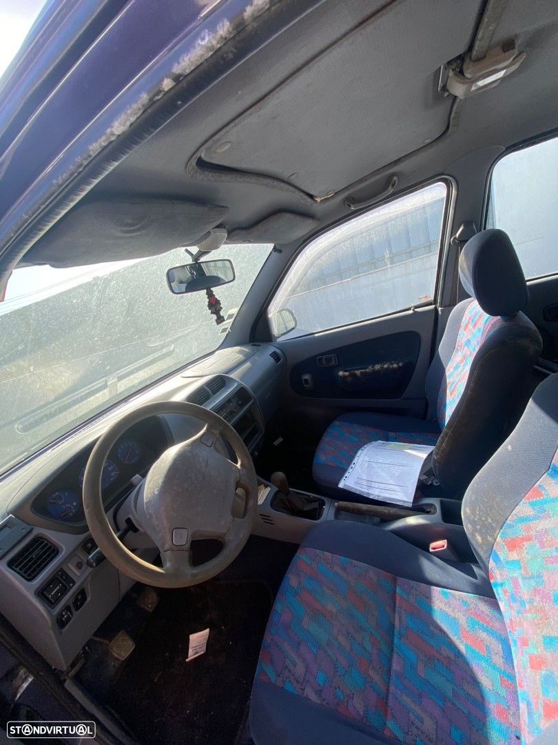 Daihatsu Terios 4x4 1.3i de 1998 disponível para peças. - MOTOR VENDIDO - 7