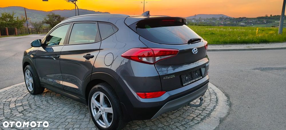 Hyundai Tucson 2.0 CRDI 4WD Style - 6