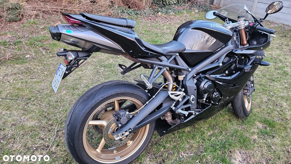 Triumph Daytona - 10