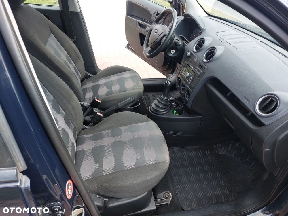 Ford Fusion 1.4 Amber X - 16