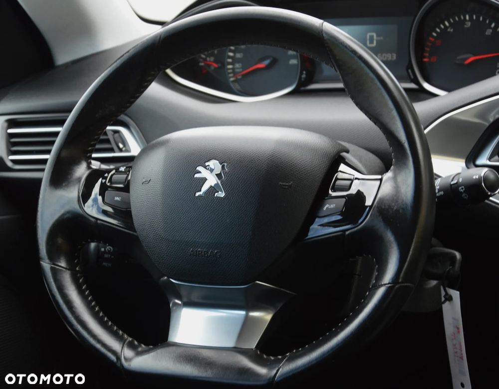 Peugeot 308 - 21