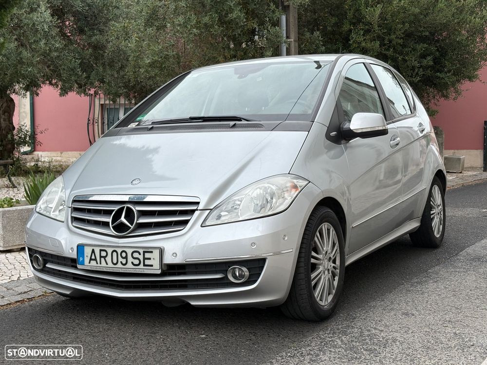 Mercedes-Benz A 180 Autotronic Elegance Special Edition - 1