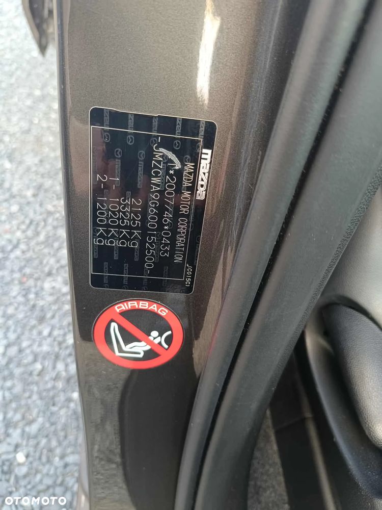 Mazda 5 2.0 Navi + - 16