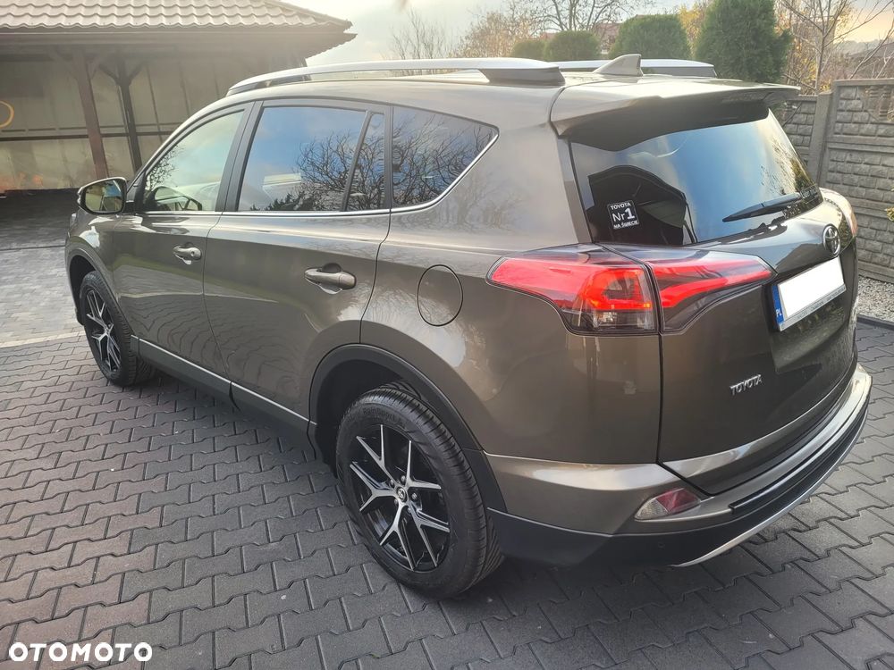 Toyota Rav4 2016 photo 4