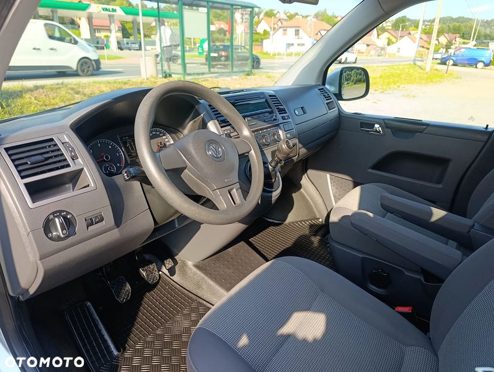 Volkswagen Caravelle L1 Trendline - 13