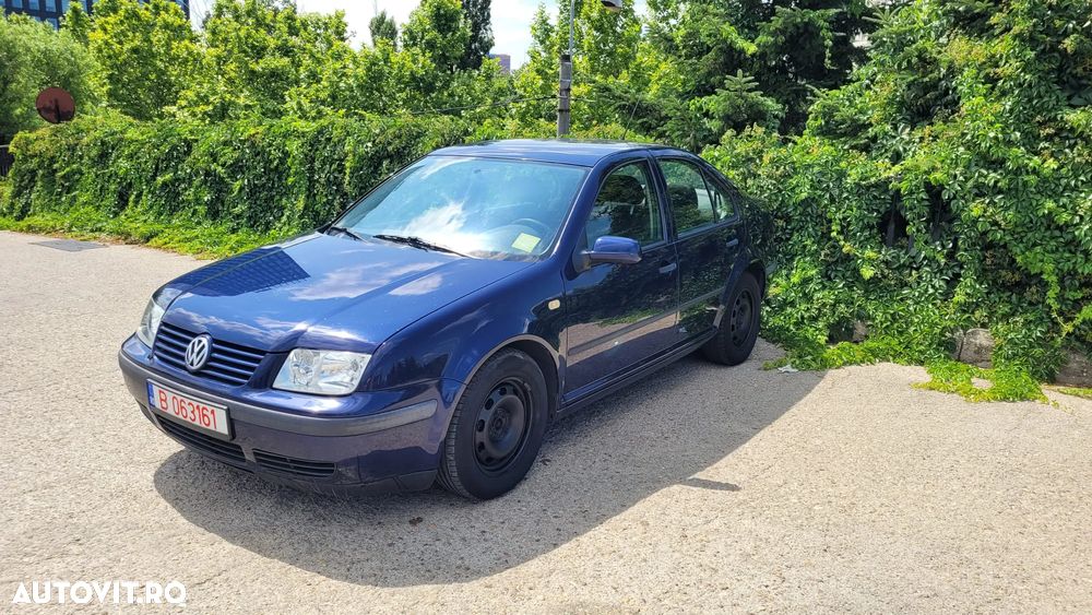 Volkswagen Bora Variant 1.6 Automatik Comfortline - 1