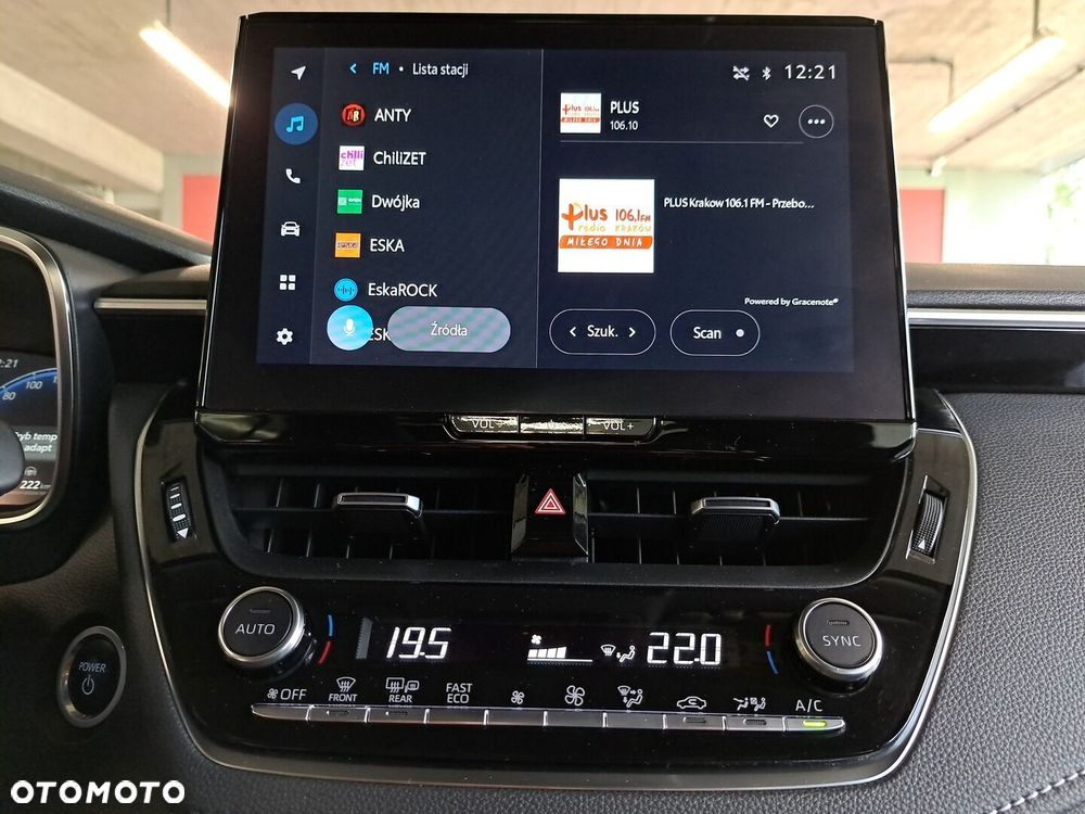 Toyota Corolla 1.8 Hybrid Comfort - 22