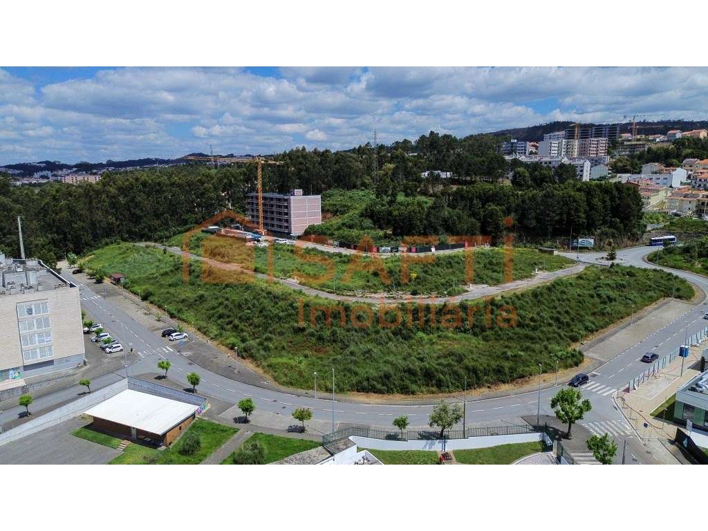 Gondomar Green Lote 11 T2 comTerraço Piso 5 Nascente/Norte - Grande imagem: 3/10