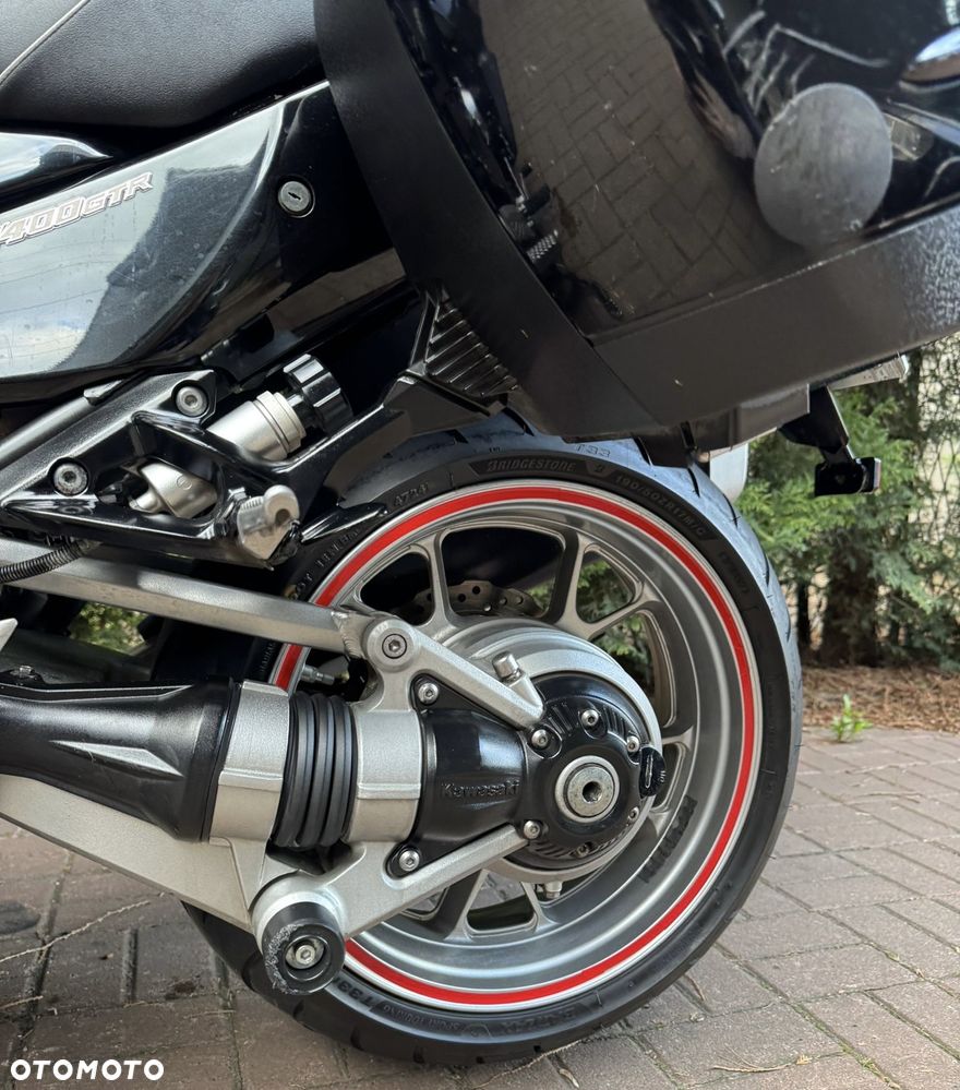 Kawasaki GTR - 14