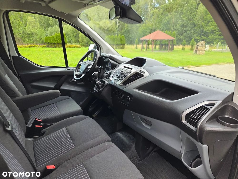 Ford Transit Custom - 32