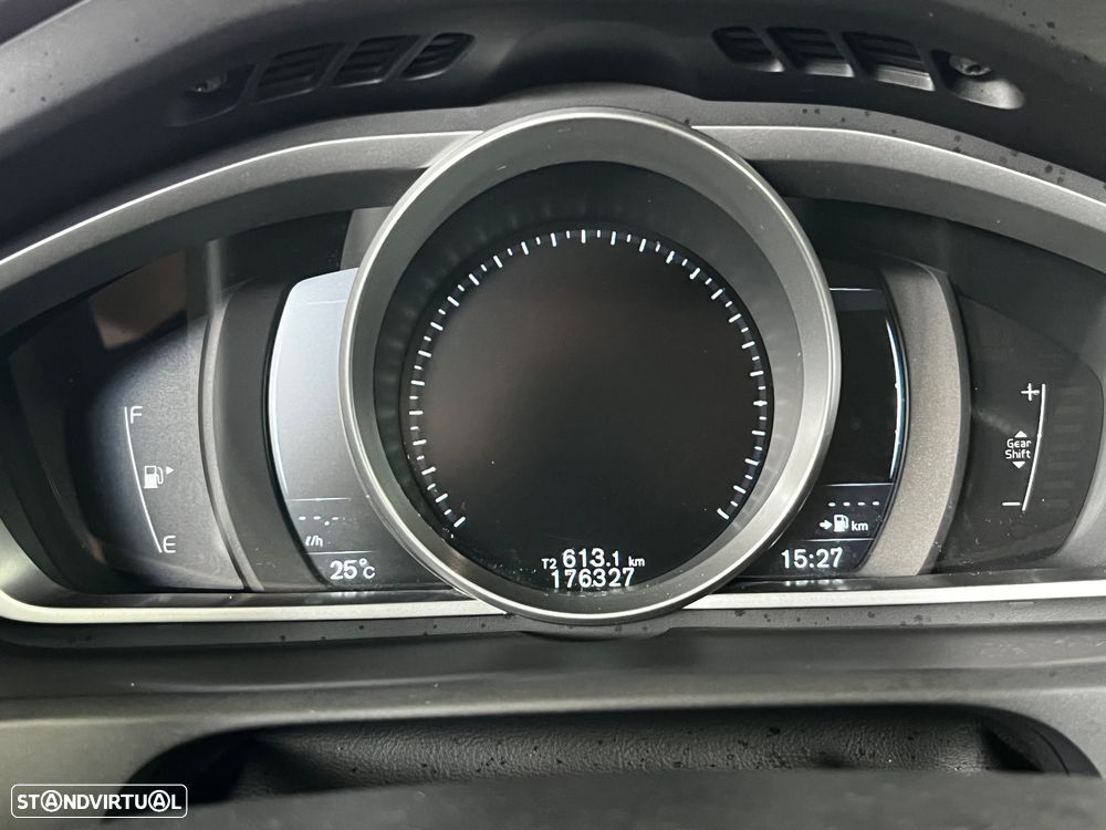 Volvo V40 Cross Country 2.0 D2 Momentum - 15