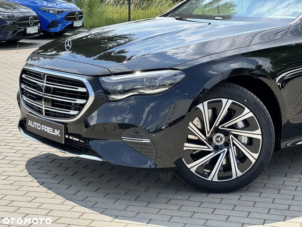 Mercedes-Benz Klasa E 220 d mHEV 4-Matic Exclusive 9G-Tronic - 9