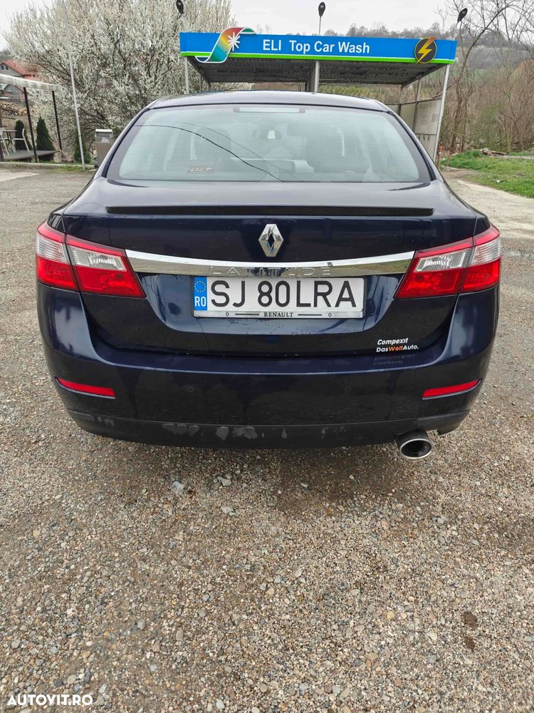 Renault Latitude - 13