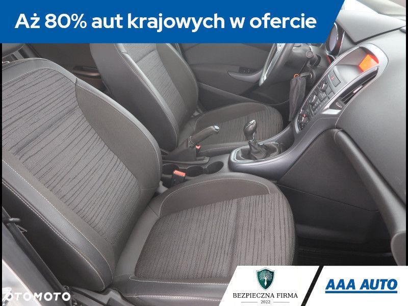 Opel Astra - 10