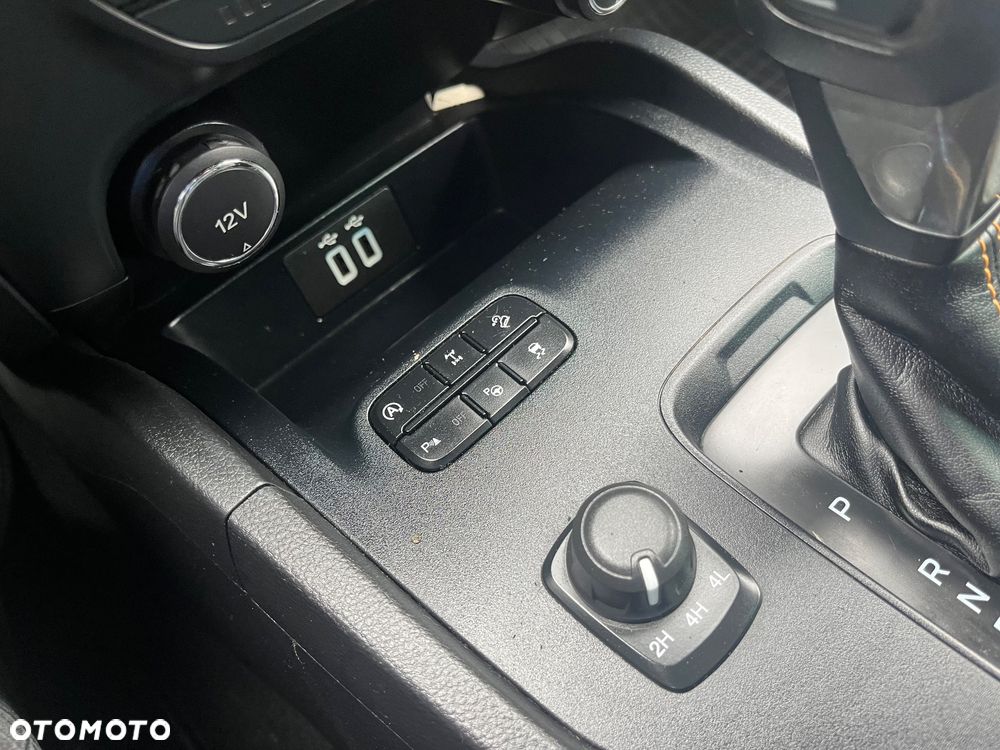 Ford Ranger 2.0 EcoBlue 4x4 DC Wildtrak - 16