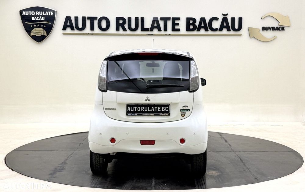 Mitsubishi i-MiEV - 11